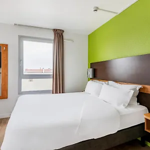 Premiere Classe Centre Gare Part Dieu Hotel Lyon