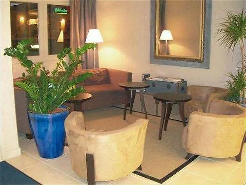 Kyriad Toulouse Blagnac Aeroport Hotel